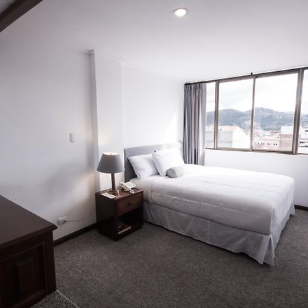Hotel Presidente Cuenca Esterno foto