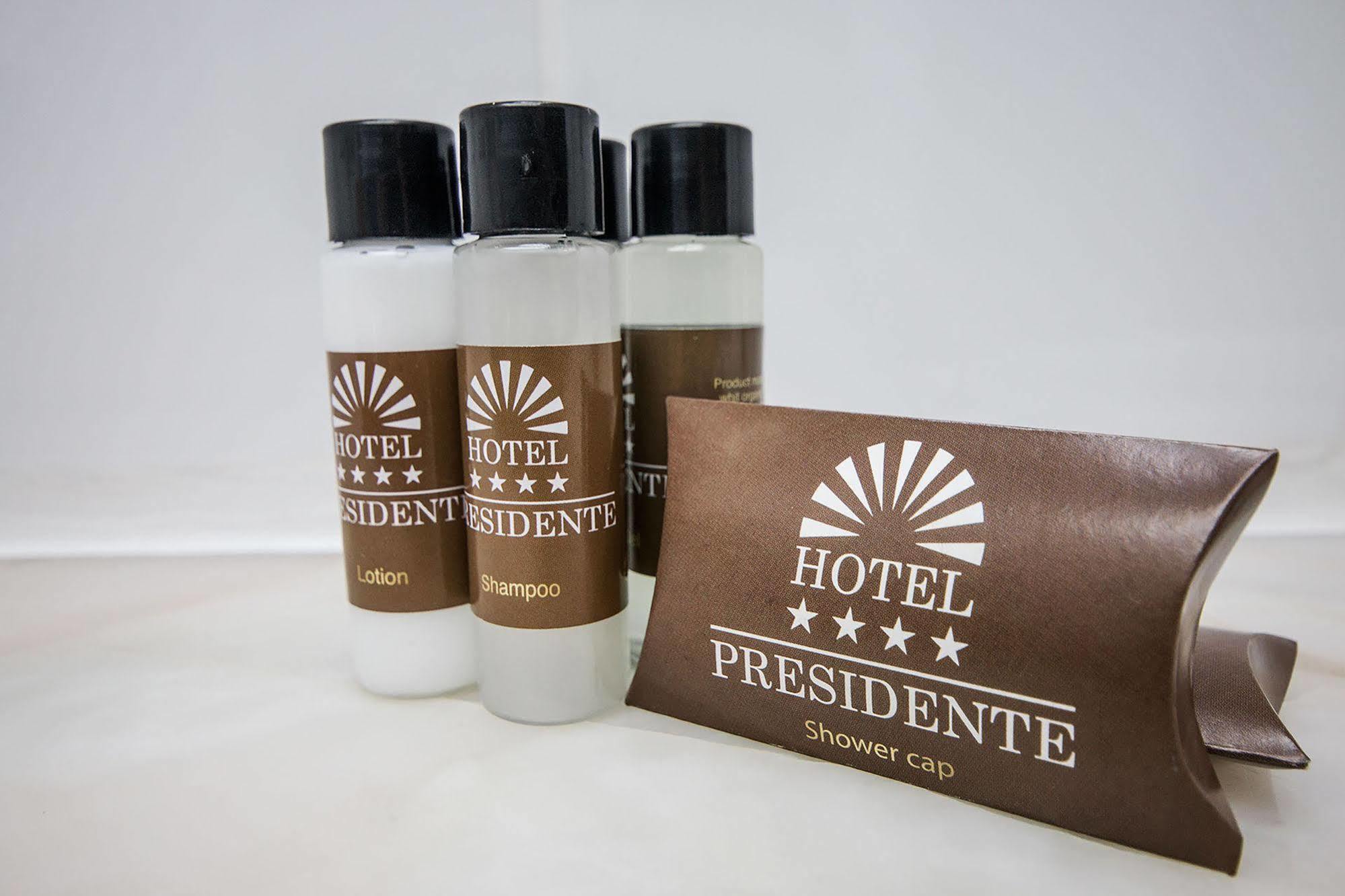 Hotel Presidente Cuenca Esterno foto