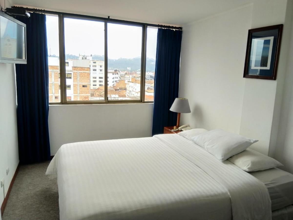 Hotel Presidente Cuenca Esterno foto